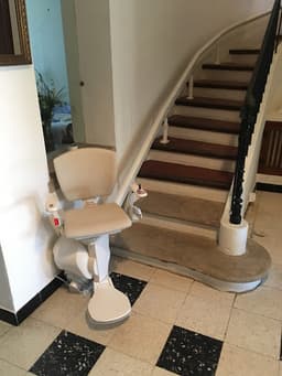 Monte Escalier 84
